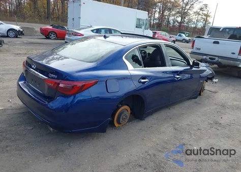 2018 Infiniti Q50 3.0T Red Sport 400 z USA, uszkodzony, nr VIN JN1FV7AR3JM480193